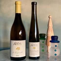White Rhônes for the Holidays Gift Set